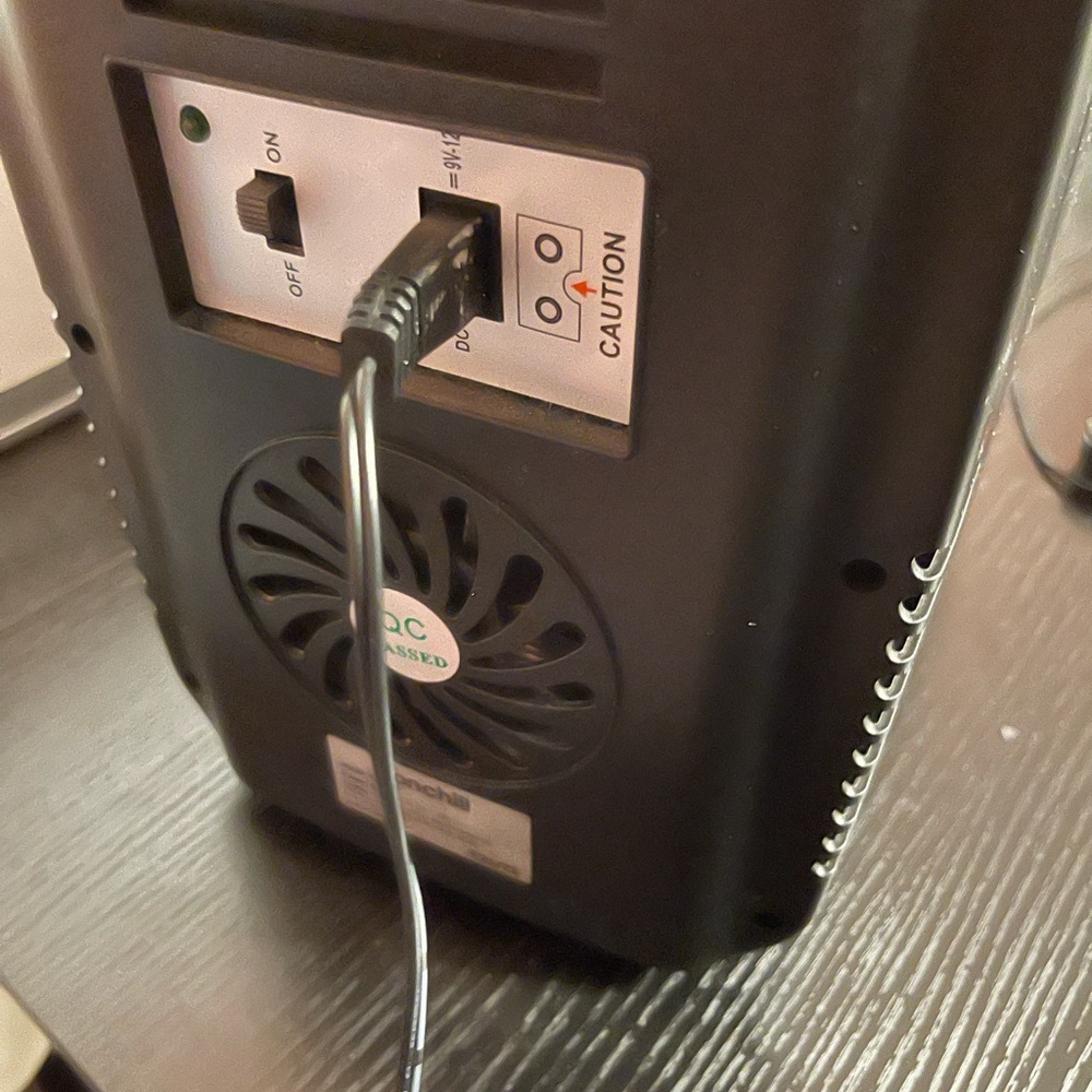 Mini fridge - Picture 4 of 5